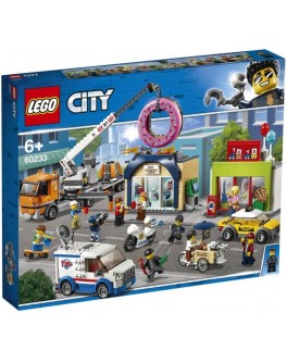 Конструктор LEGO City Відкриття магазину пончиків (60233)