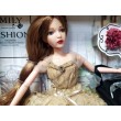 Лялька шарнірна Emily шатенка в бежевій сукні з тваринкою та аксесуарами 30 см (QJ 090 D)