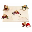 Рамка-вкладиш Монтессорі з дерева Комахи Lam Toys - lam 40868